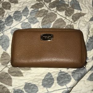 MK medium brown wallet